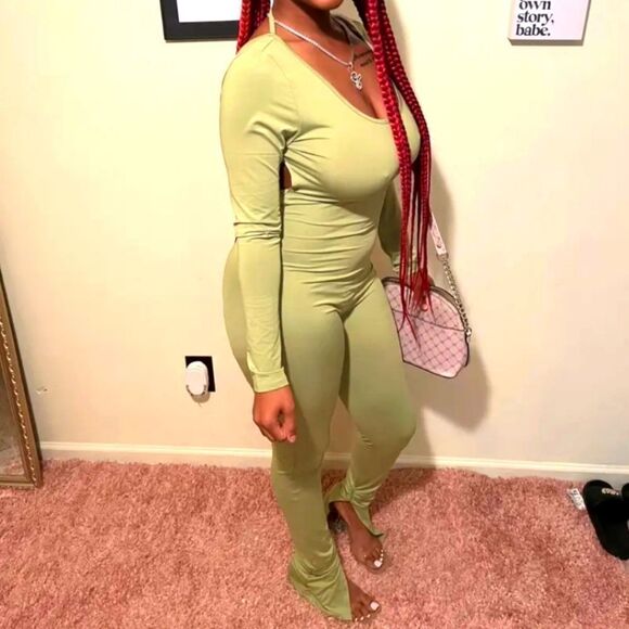 Ladies open back jumpsuit sz medium - Picture 5 of 8